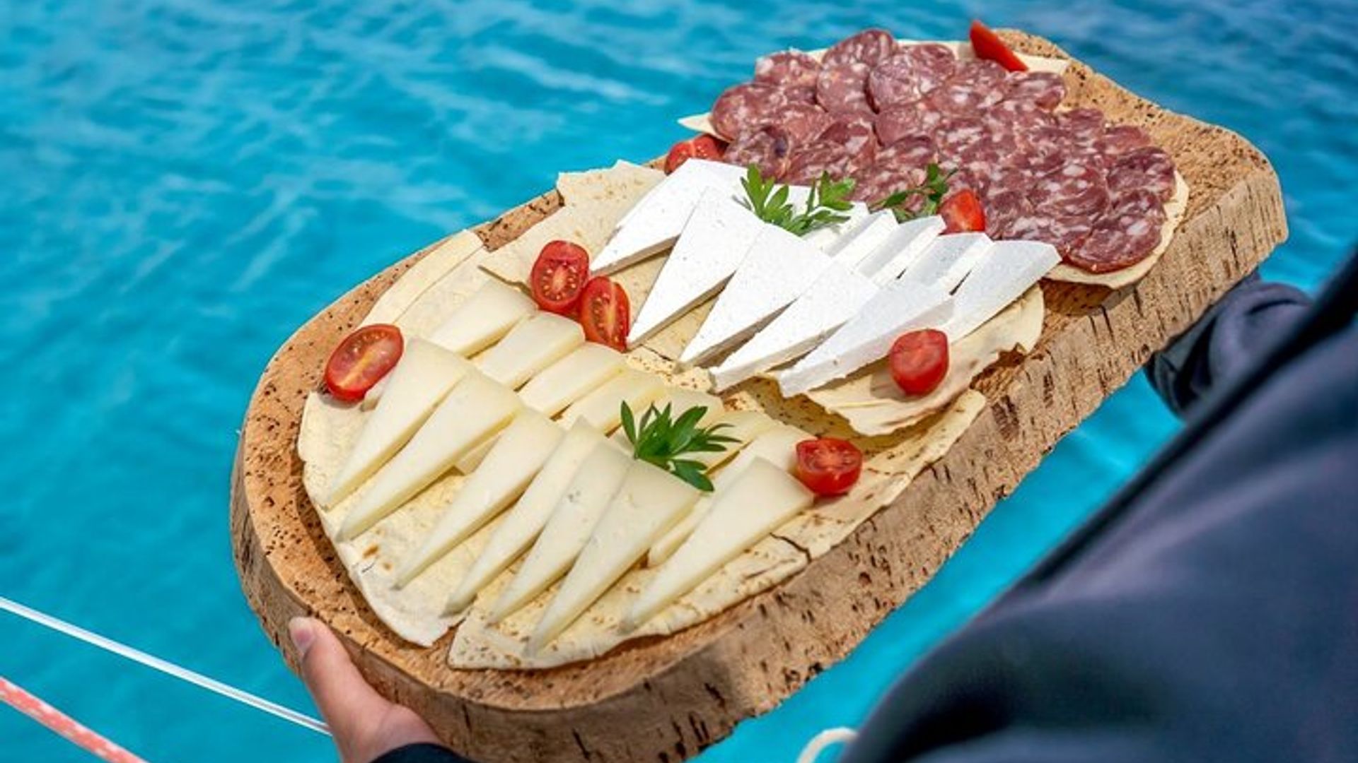 A full-day, small-group Maddalena boat tour, with lunch