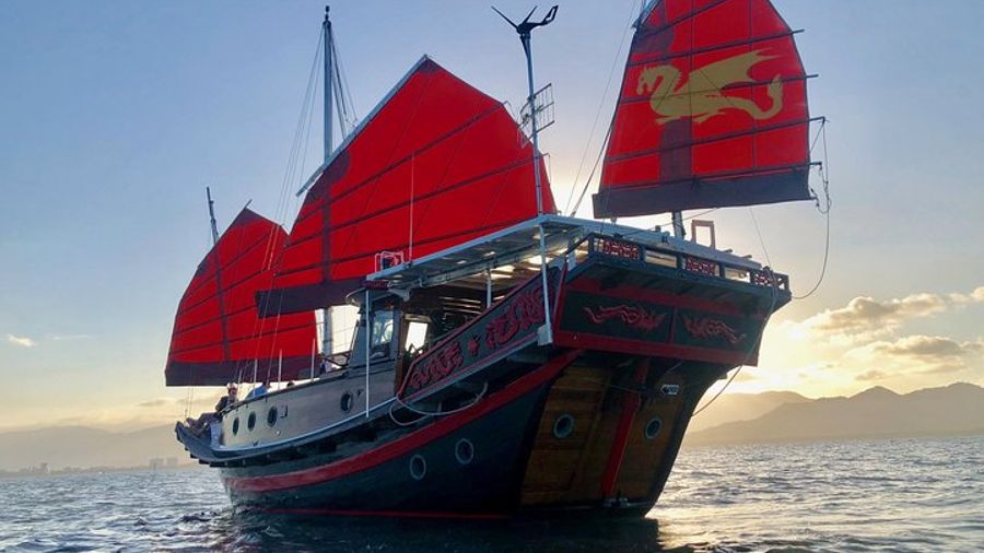 90-Minute Sunset Cruise Aboard a Chinese Junk