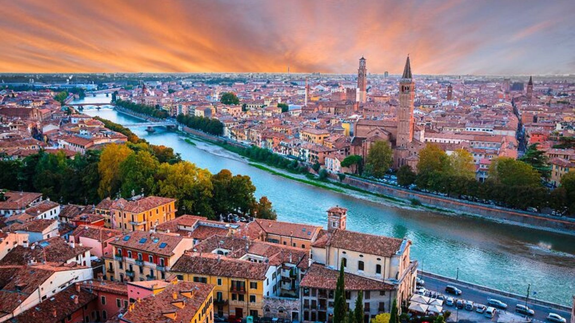 Exploration of Verona + Arena: Walking Tour + Ebook