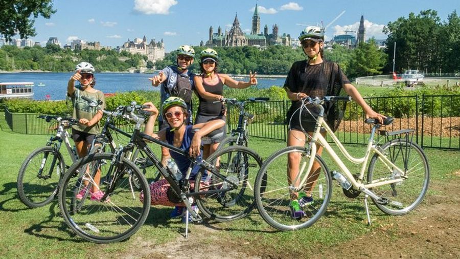 2-Hour Ottawa Express City Bike Tour