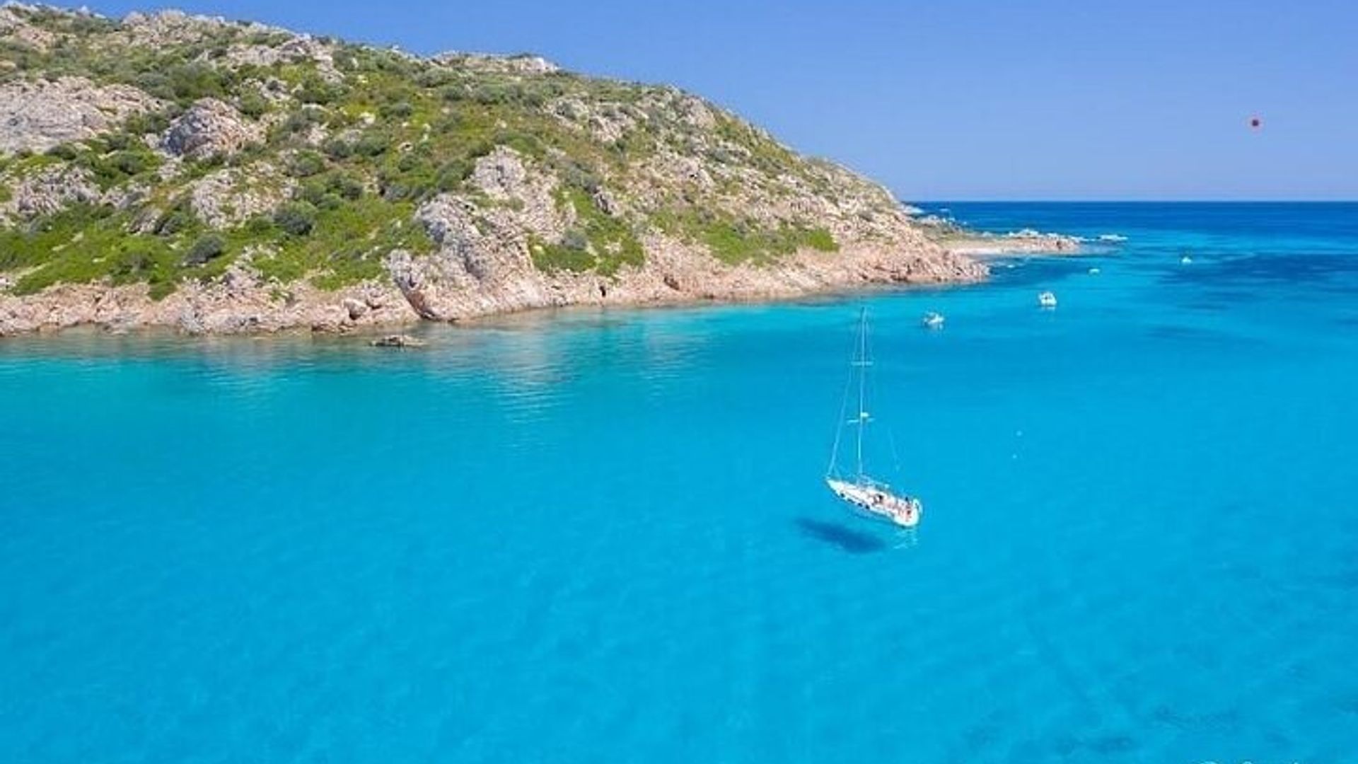 Voilier de Porto San Paolo (S.Teodoro-Olbia) à Tavolara, Molara