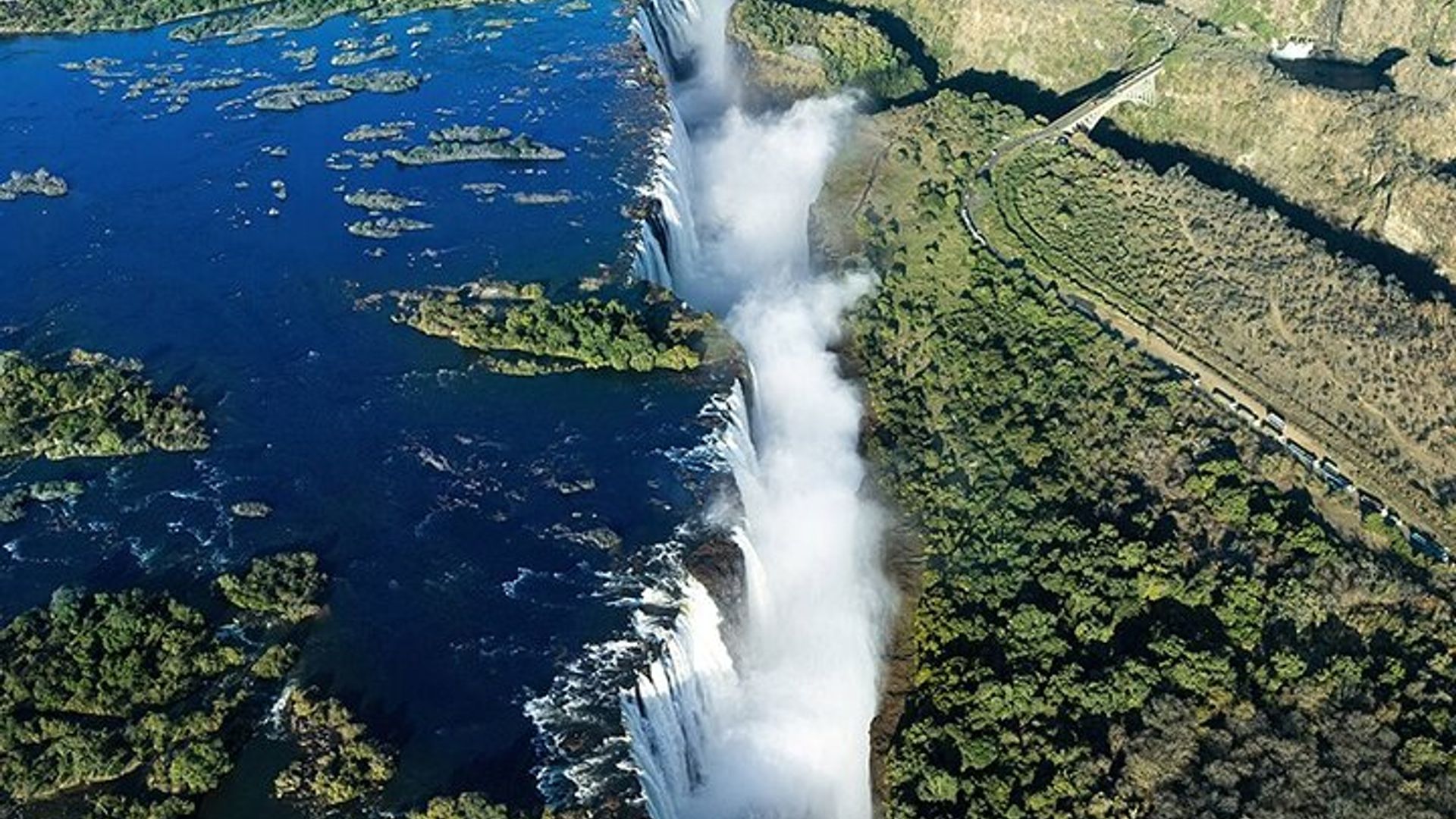 Iminsi 4 Ijoro 3 Isumo rya Victoria Scenic Zambezi Yerekana Urugendo