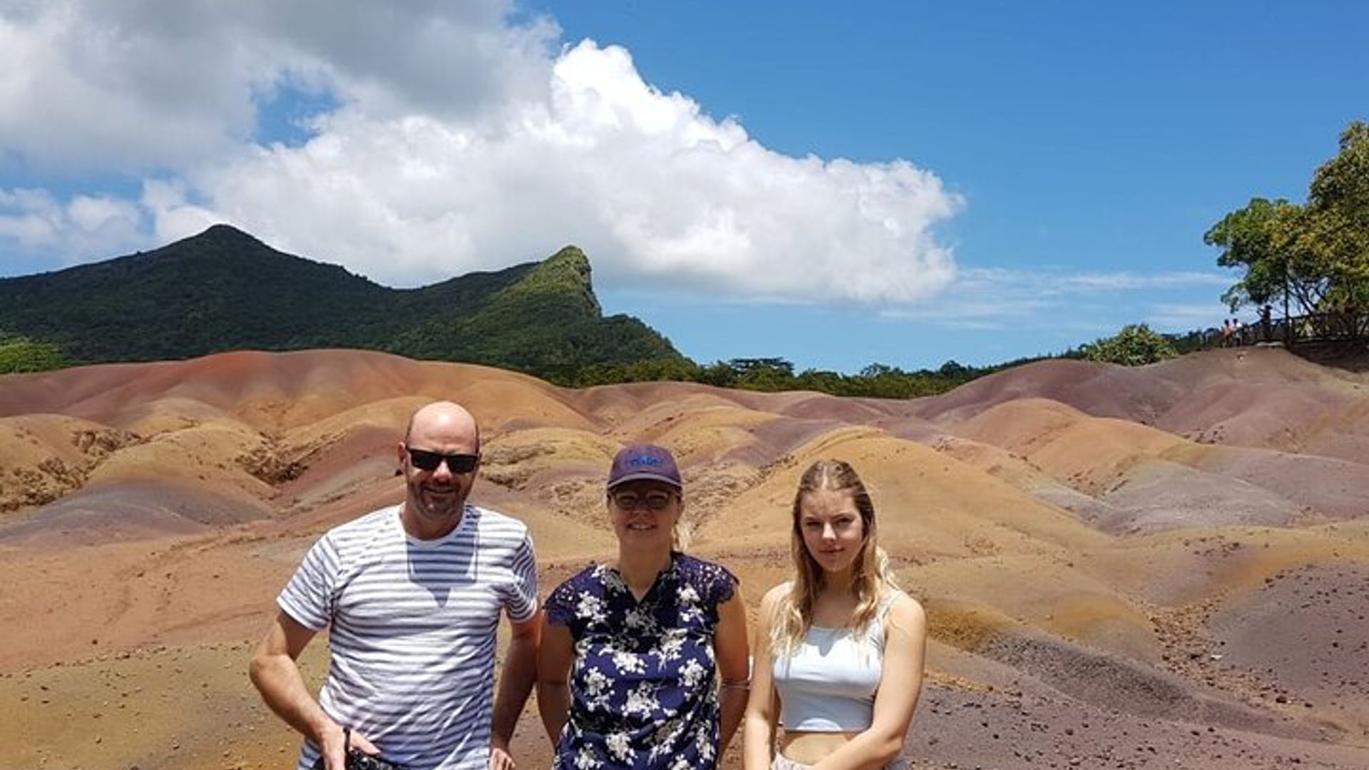 Recorrido panorámico por volcanes, templos y cascadas en el suroeste de Mauricio