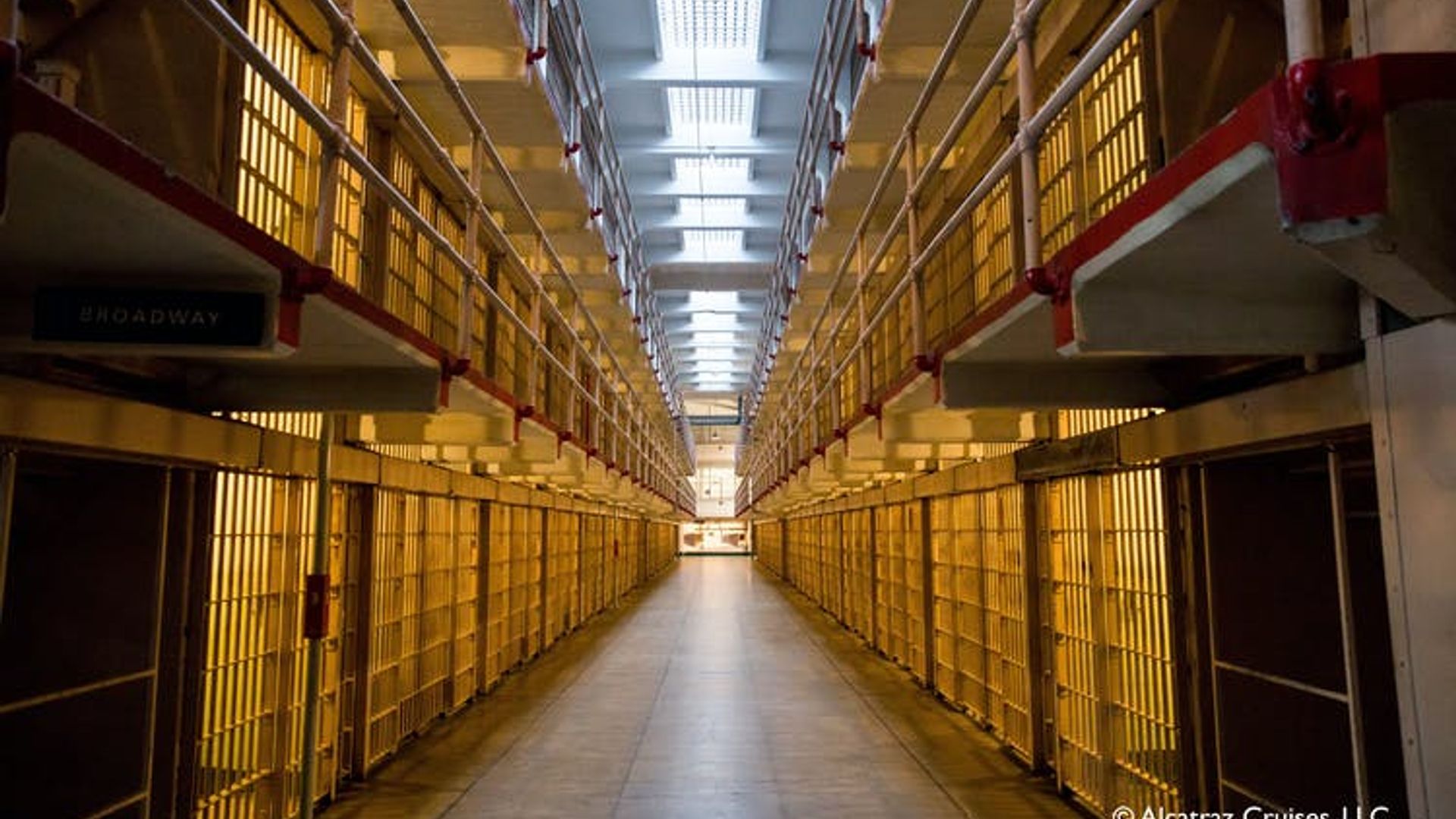 Alcatraz tickets with San Francisco city tour image 1