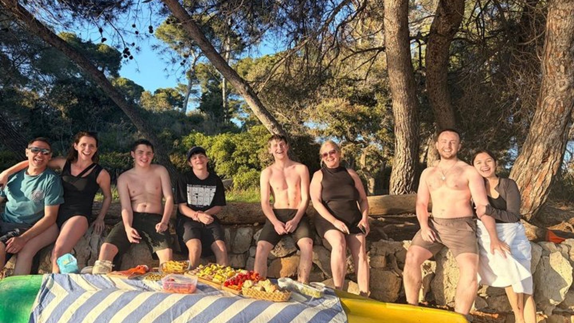 Cannes excursions en Kayak découverte des Îles de Lérins