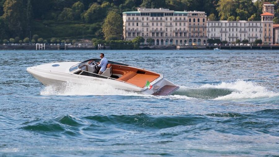 Lake Como Private Boat Tour From Bellagio and Varenna