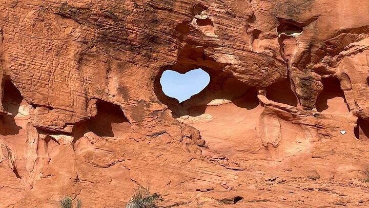 Private Valley of Fire Hiking and Sightseeing Adventure