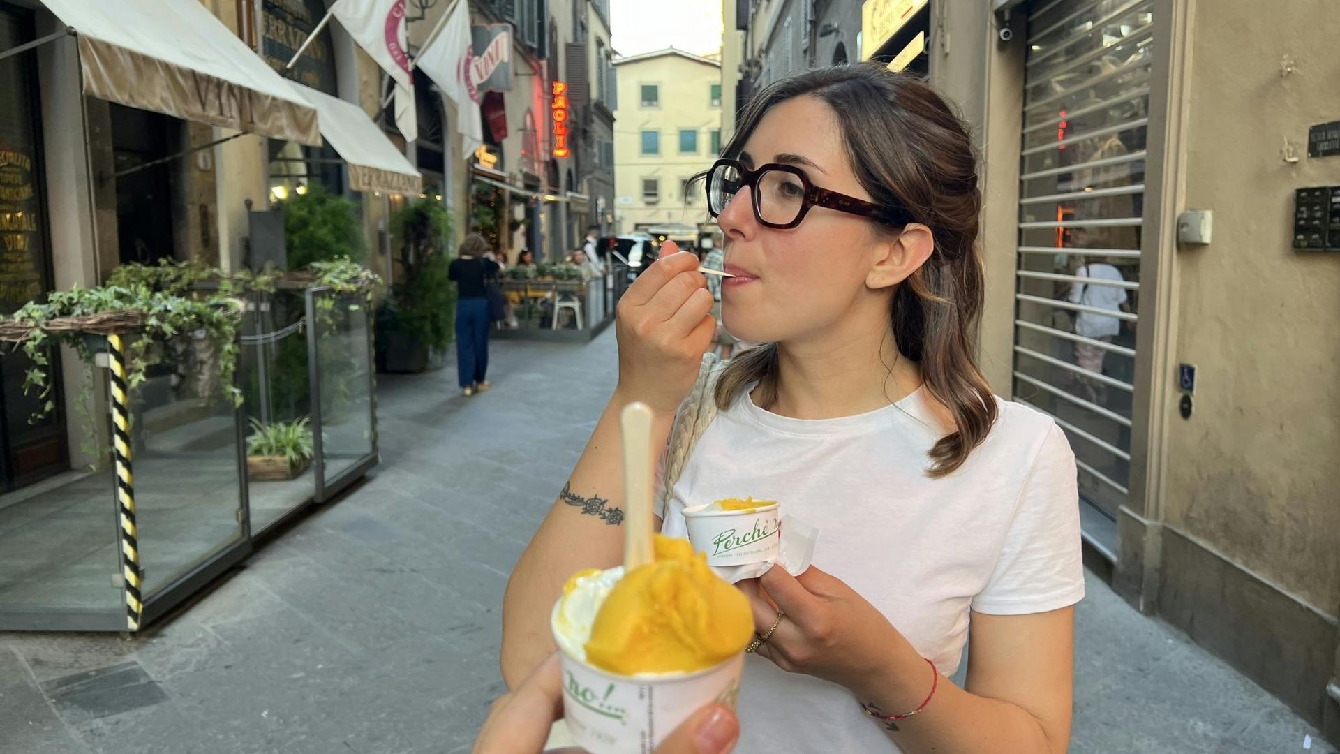 Street food tour of Florence with Antico Vinaio skip the line