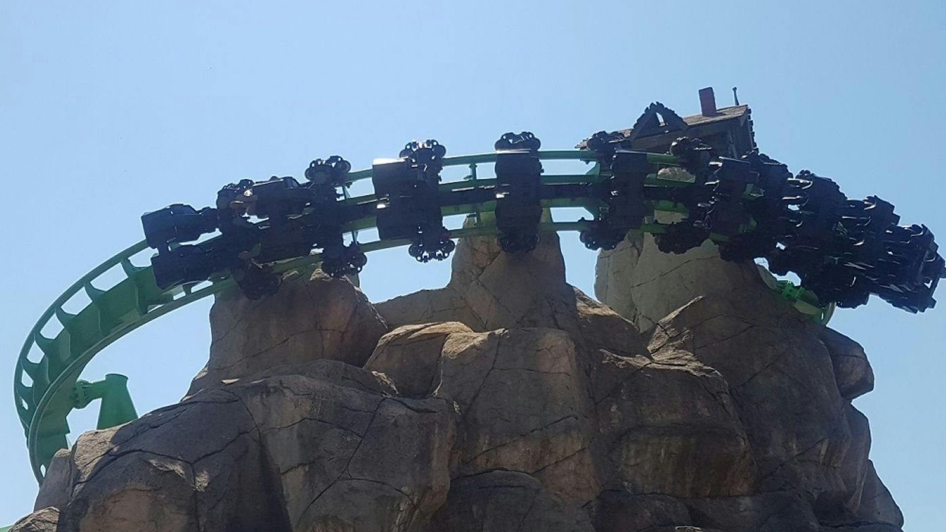 Johannesburg and Soweto full-day tour with Gold Reef City Theme Park