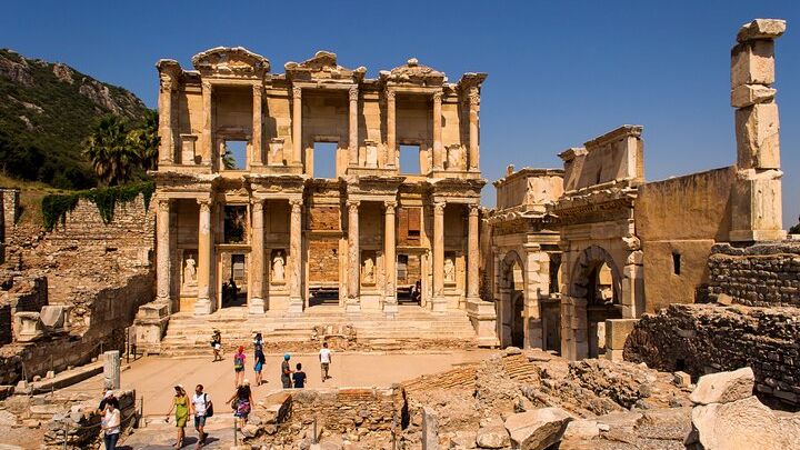 Izmir to Ephesus and Virgin Mary House Tour