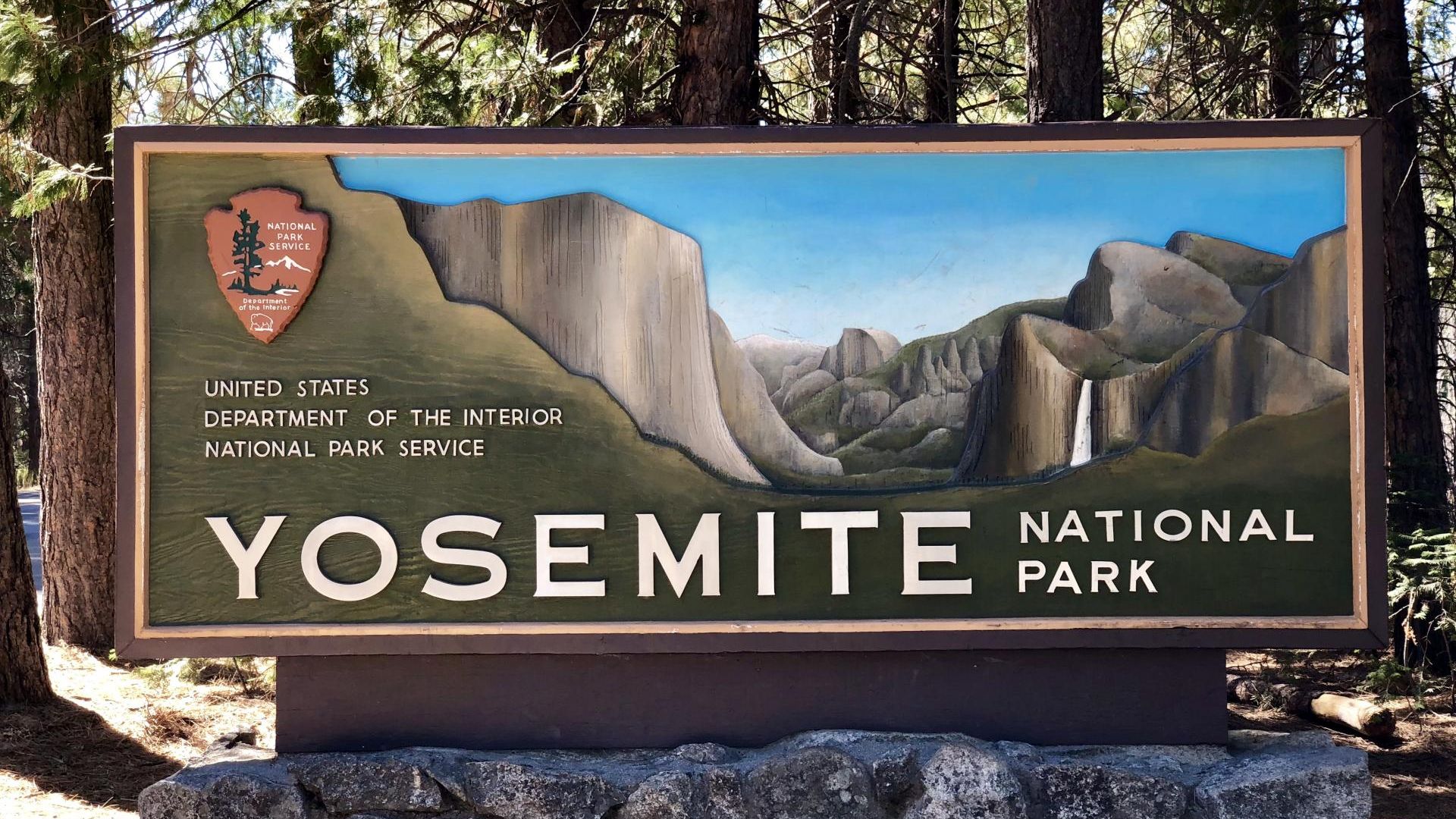 Yosemite National Park One-Way image 3