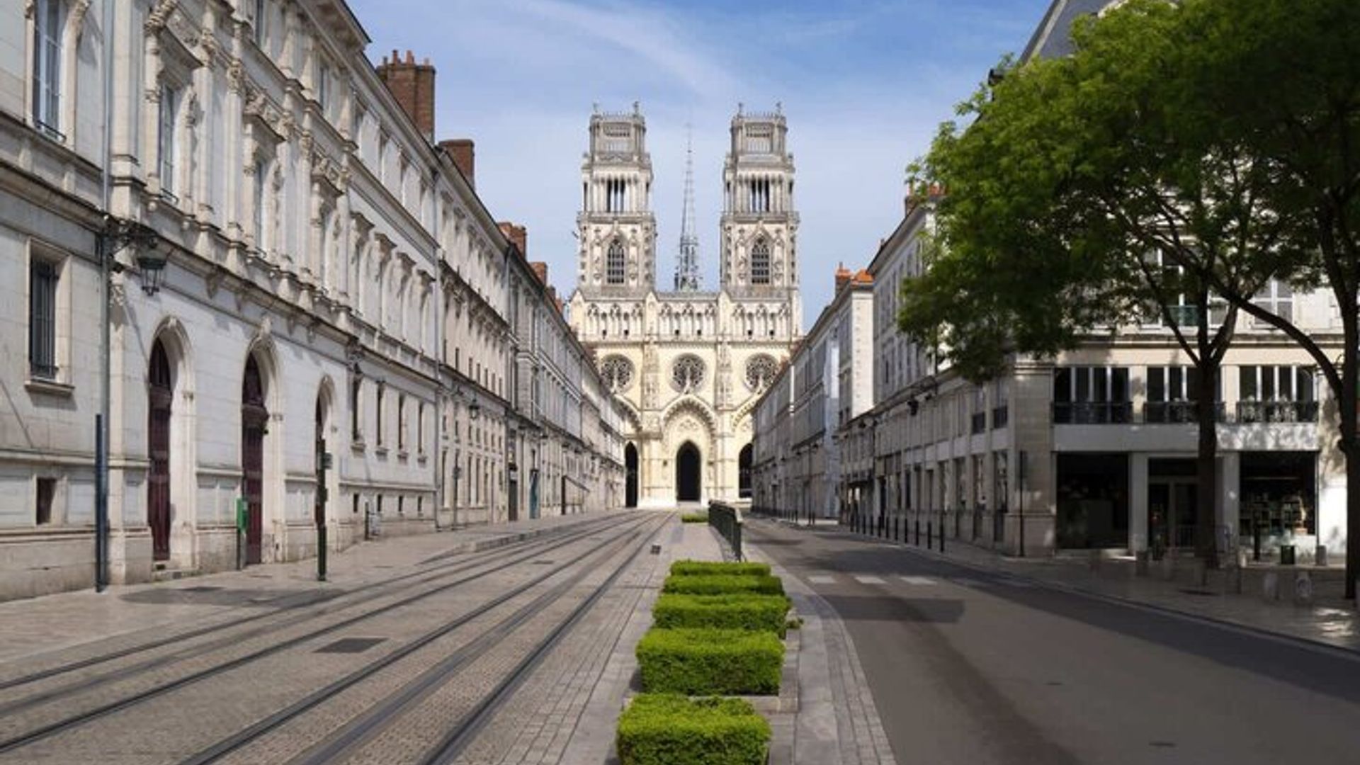 Bonjour Orléans : Private 2 - Heure Intro City Walk avec Guide Local