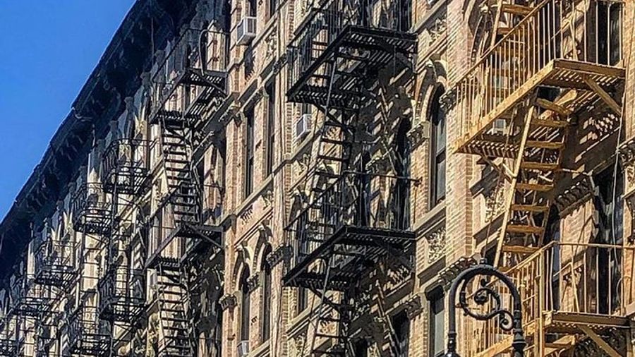 Manhattan Neighborhood Private Customized Walking Tour