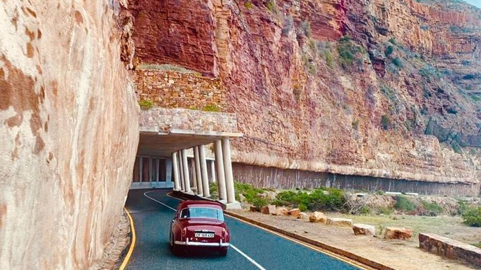 Cape Town: Chapman’s Peak Vintage Car Private Tour