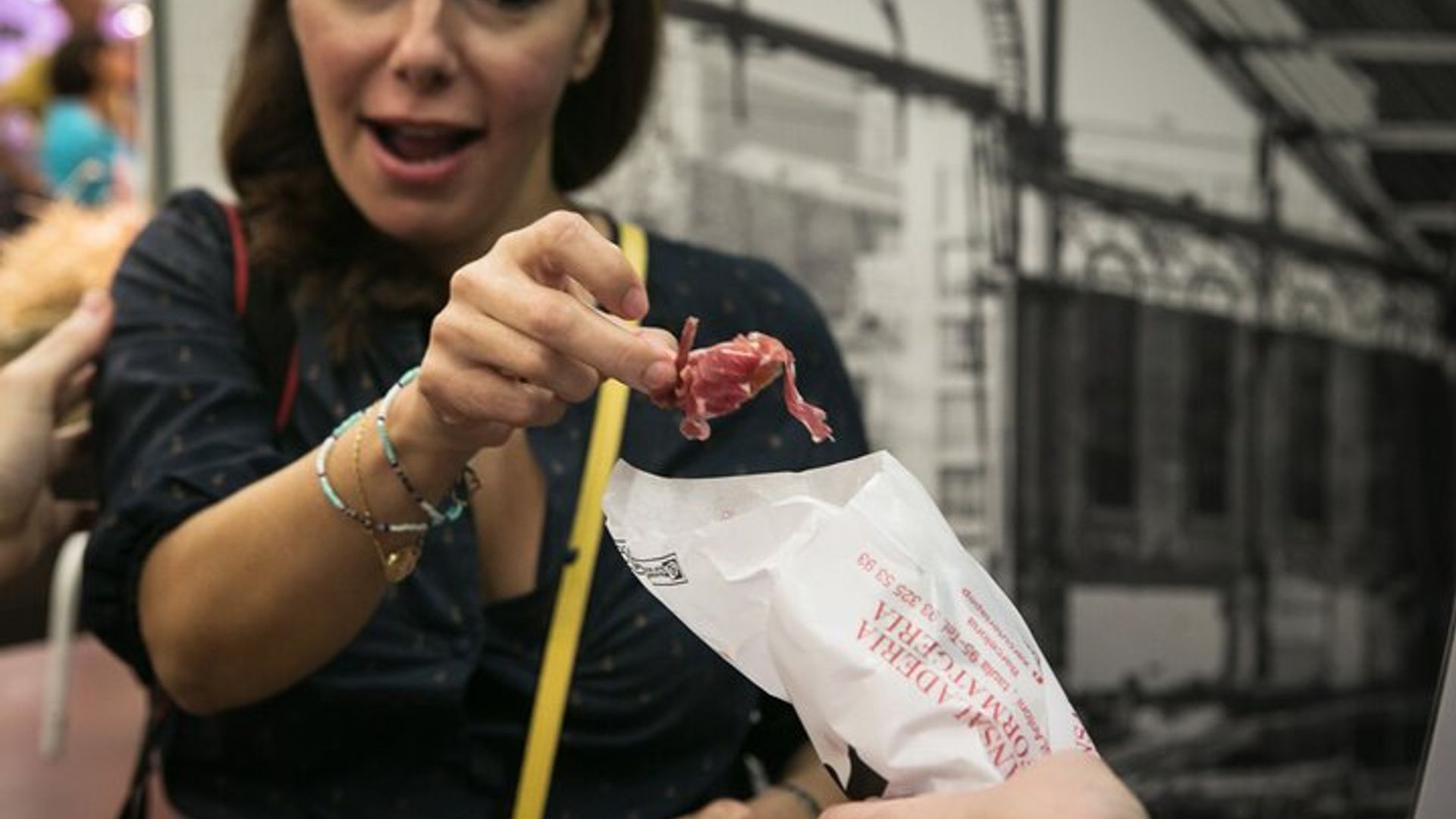 Barcelona: El Born Market and Tapas Tasting Small-Group Tour