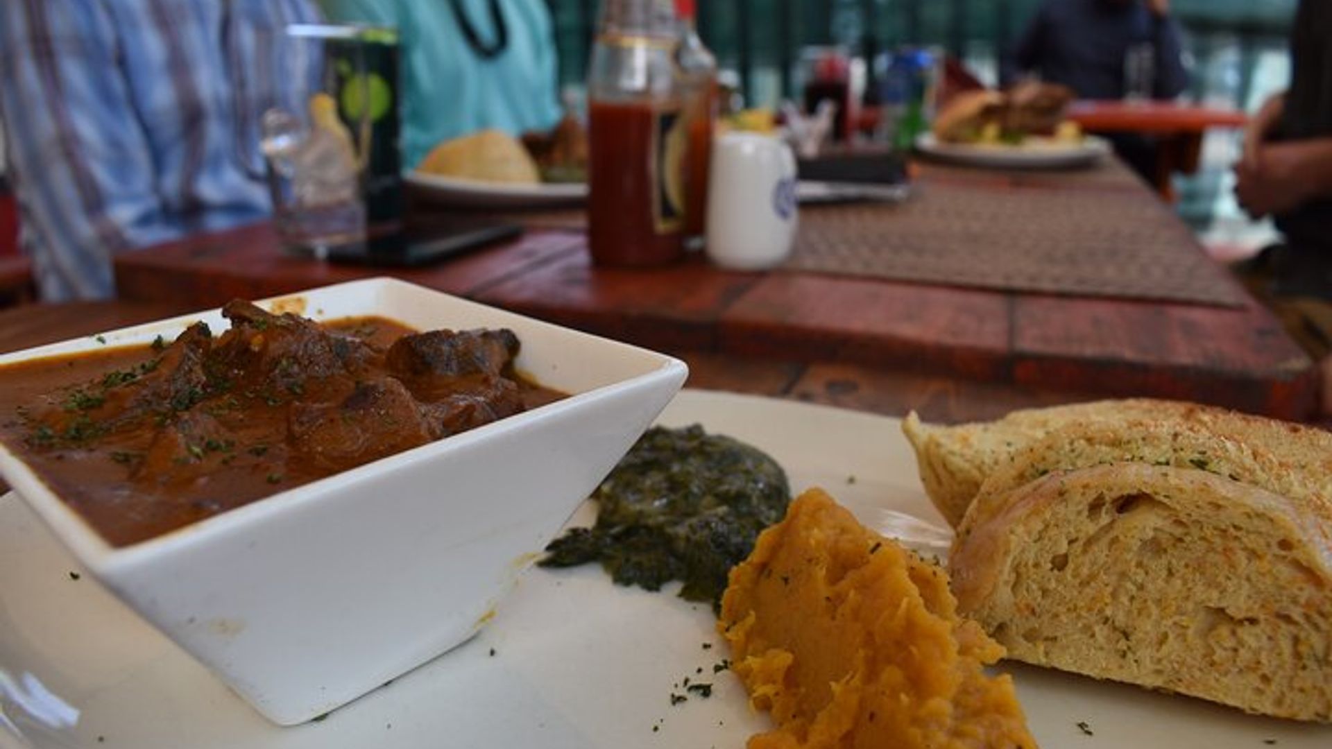 PVT Langa 'Township Development Taster' Recorrido a pie