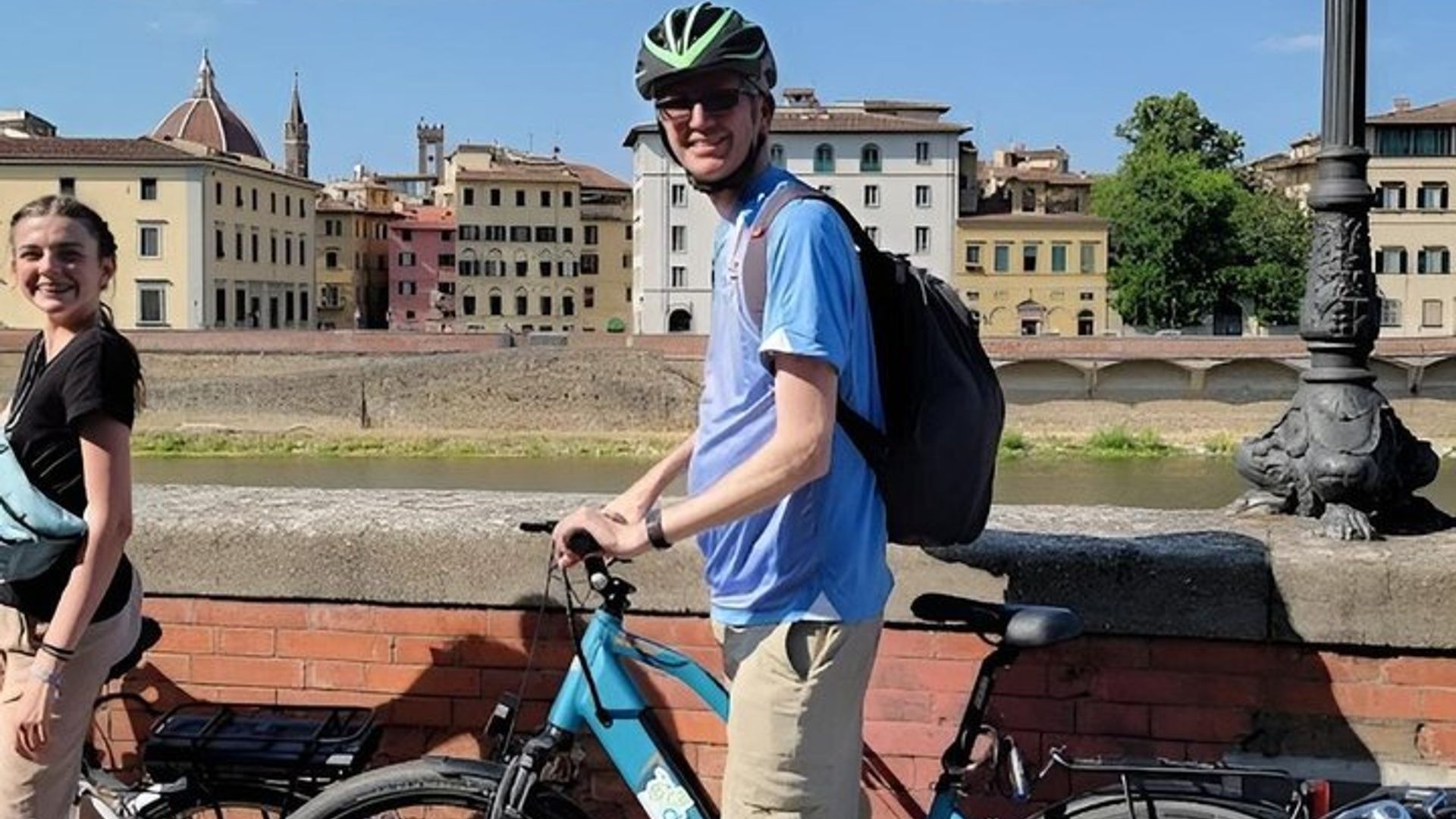Half Guided e-bike tour with lunch break