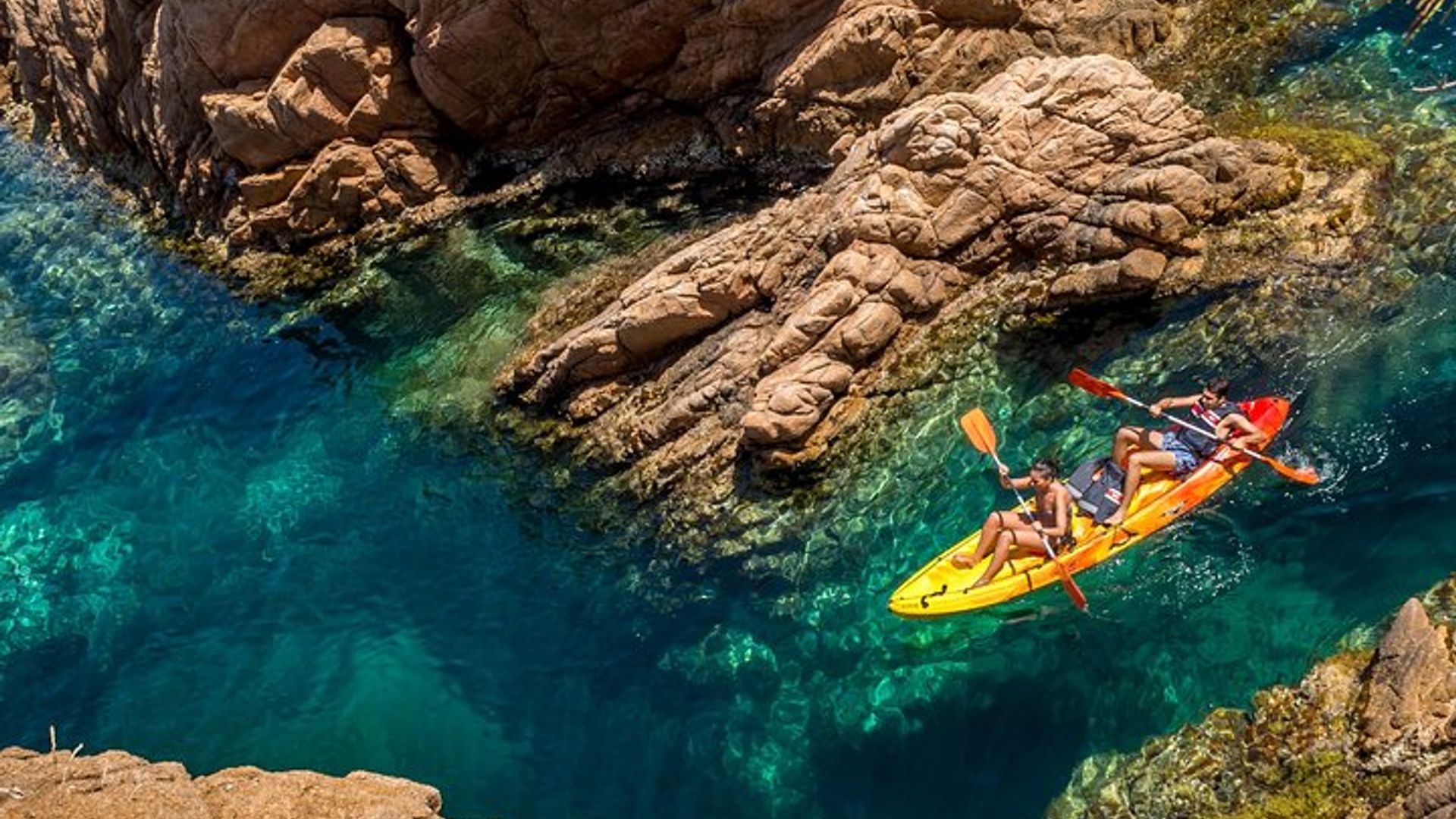 Kayak and Snorkel day tour to la Costa Brava from Barcelona