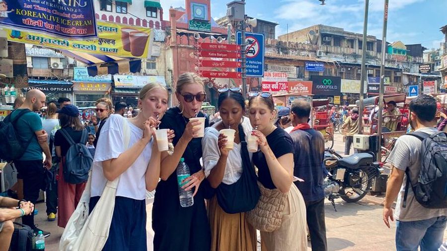 Old Delhi Food, Spice Market, Temples Tour Soon Featured on Netflix