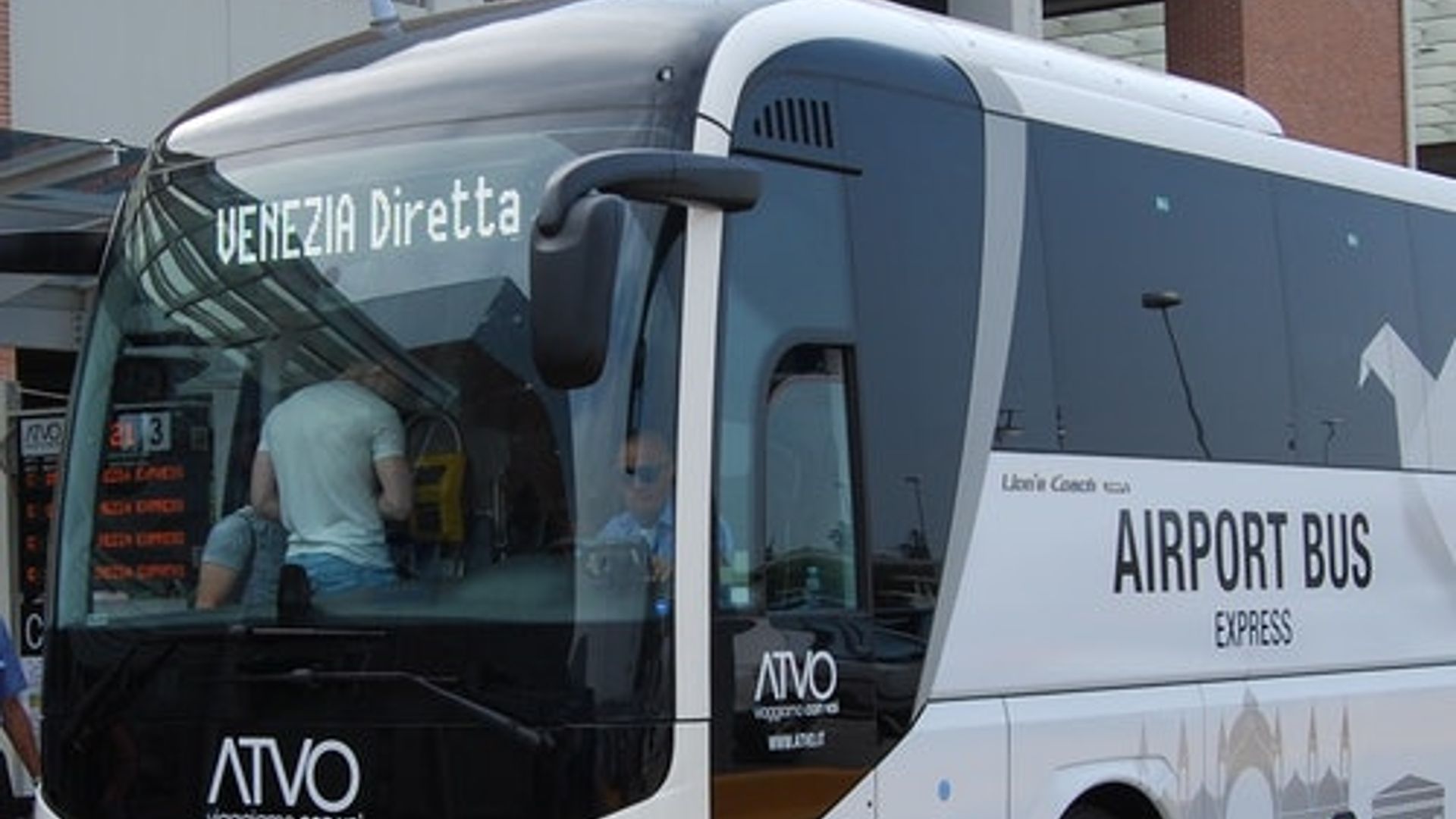 Aeroporto Marco Polo: Autobus Diretto dal Centro di Venezia