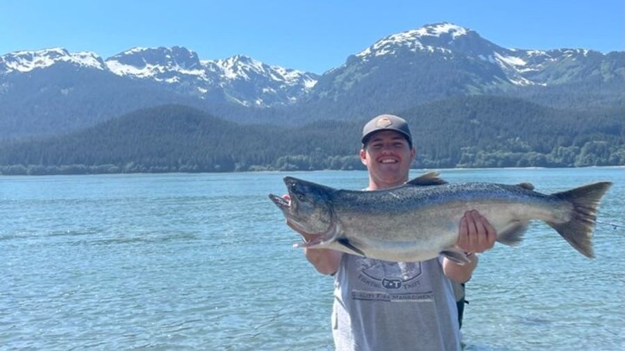 3-Hours Small-Group Fishing Experience in Juneau