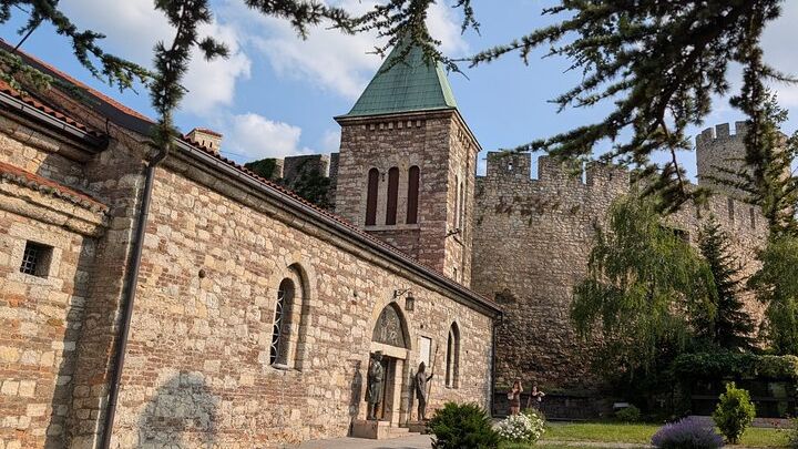 Belgrade Private Serbian History Sightseeing Tour in Center