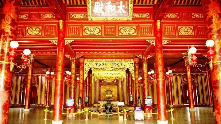 Hue Imperial City Full-Day Private Tour from Hoi An