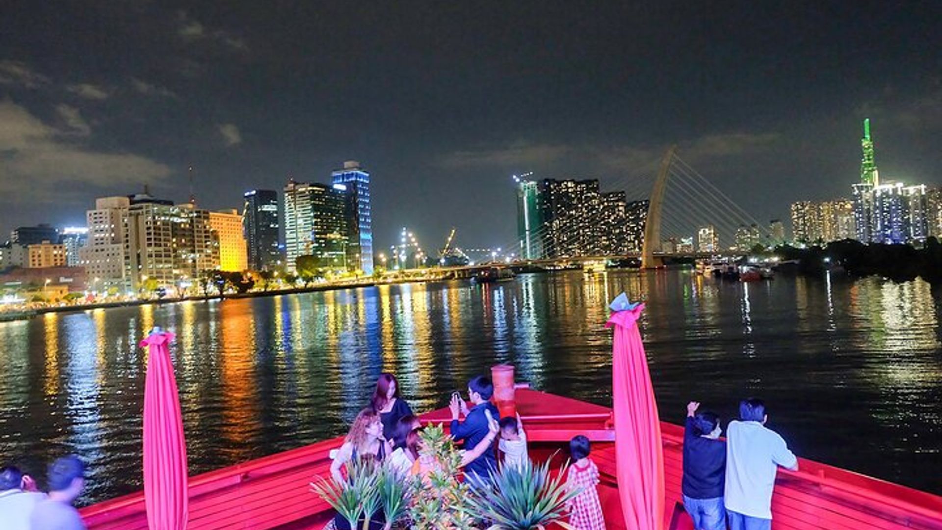 Saigon River Dinner Cruise from Ho Chi Minh City