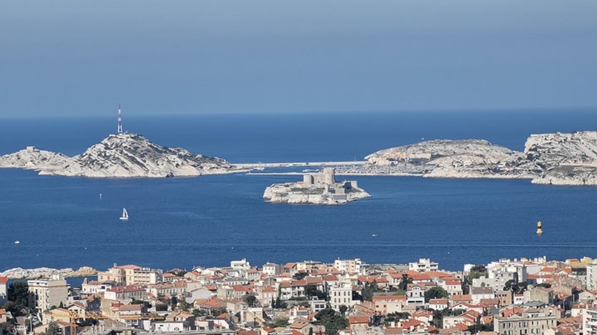 Visite privée de la ville de Marseille et transfert privé vers n'importe quelle adresse de Marseille, y compris l'aéroport