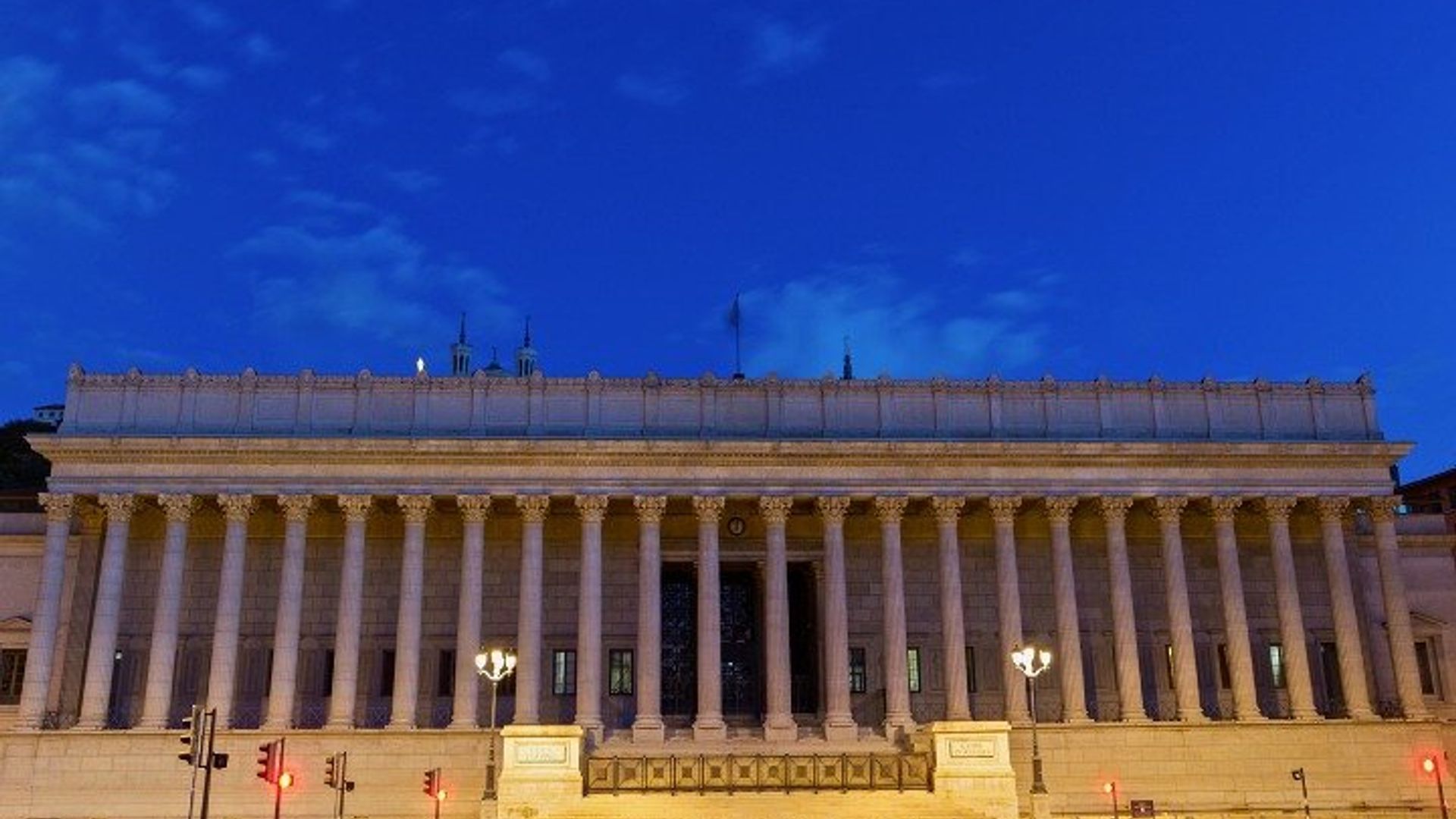 Tour de Lyon na Segunda Guerra Mundial e Resistência com Guia de Áudio