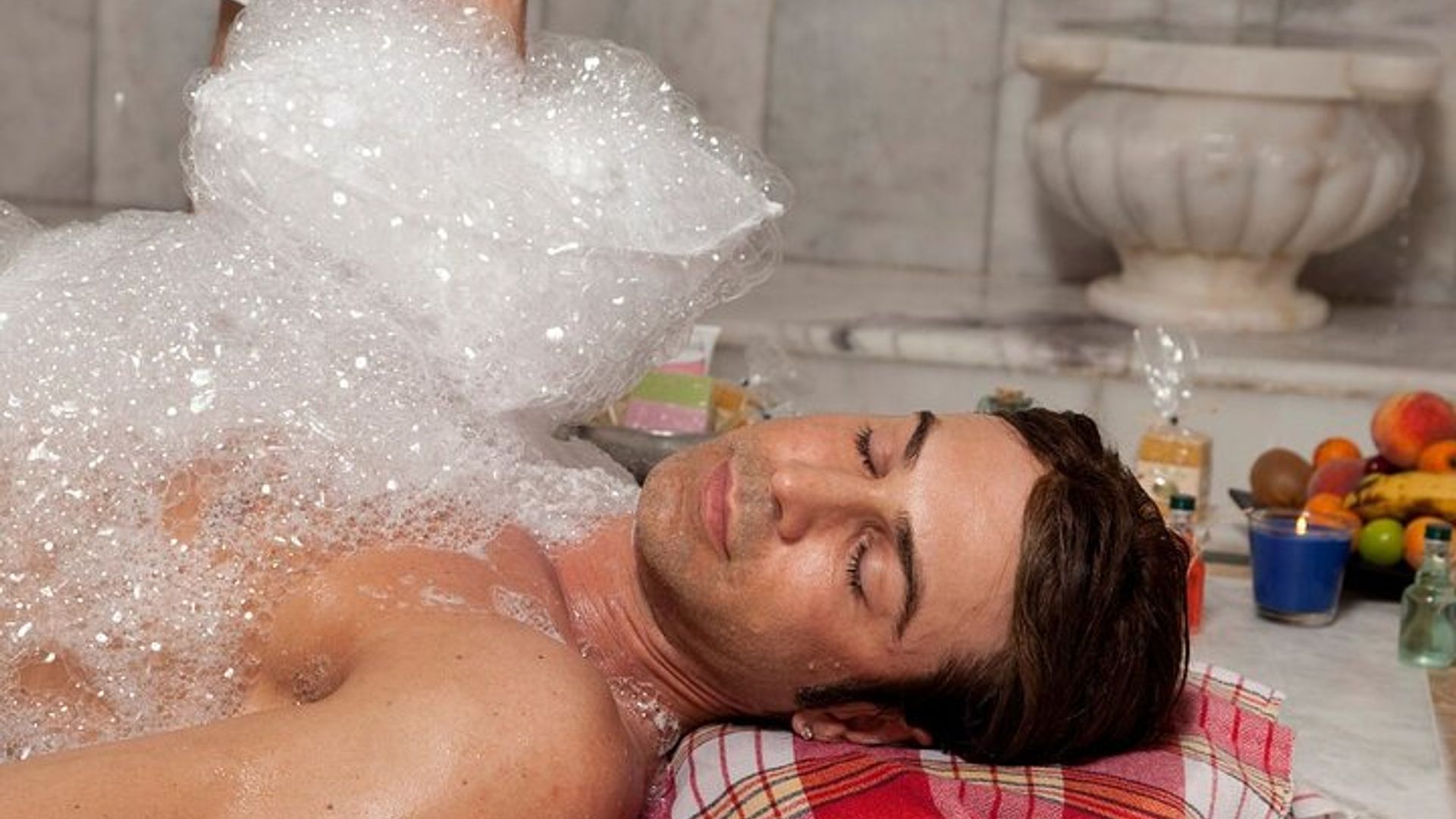 Side Turkish Bath with Full Body Aloe Vera Massage & Transfer