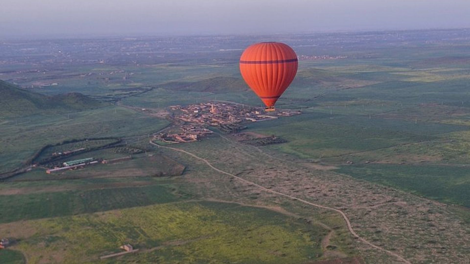 Marrakech: Sunrise Hot-Air Balloon Flight With Breakfast