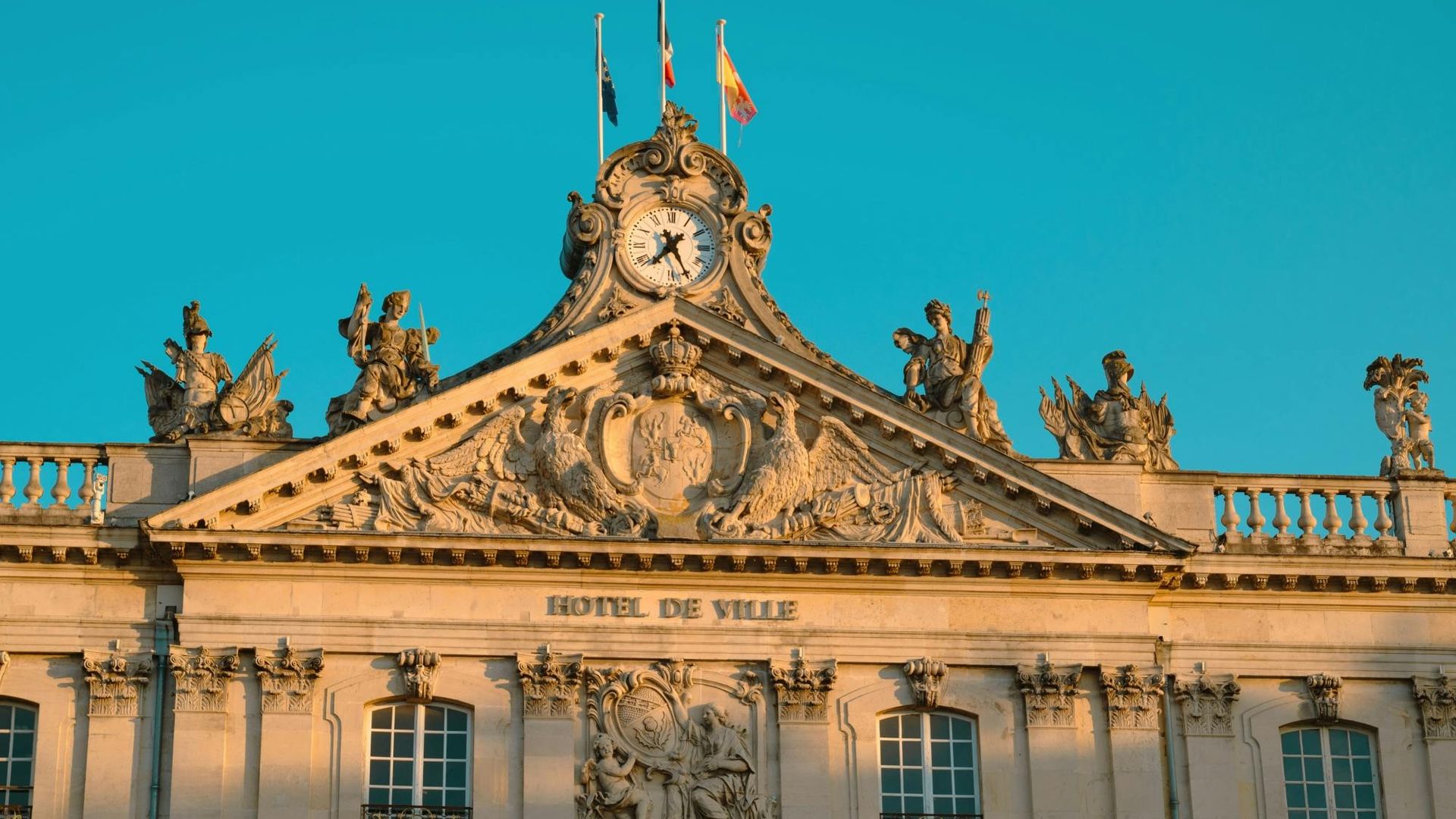 Nancy 2-hour introductory walking tour with a local