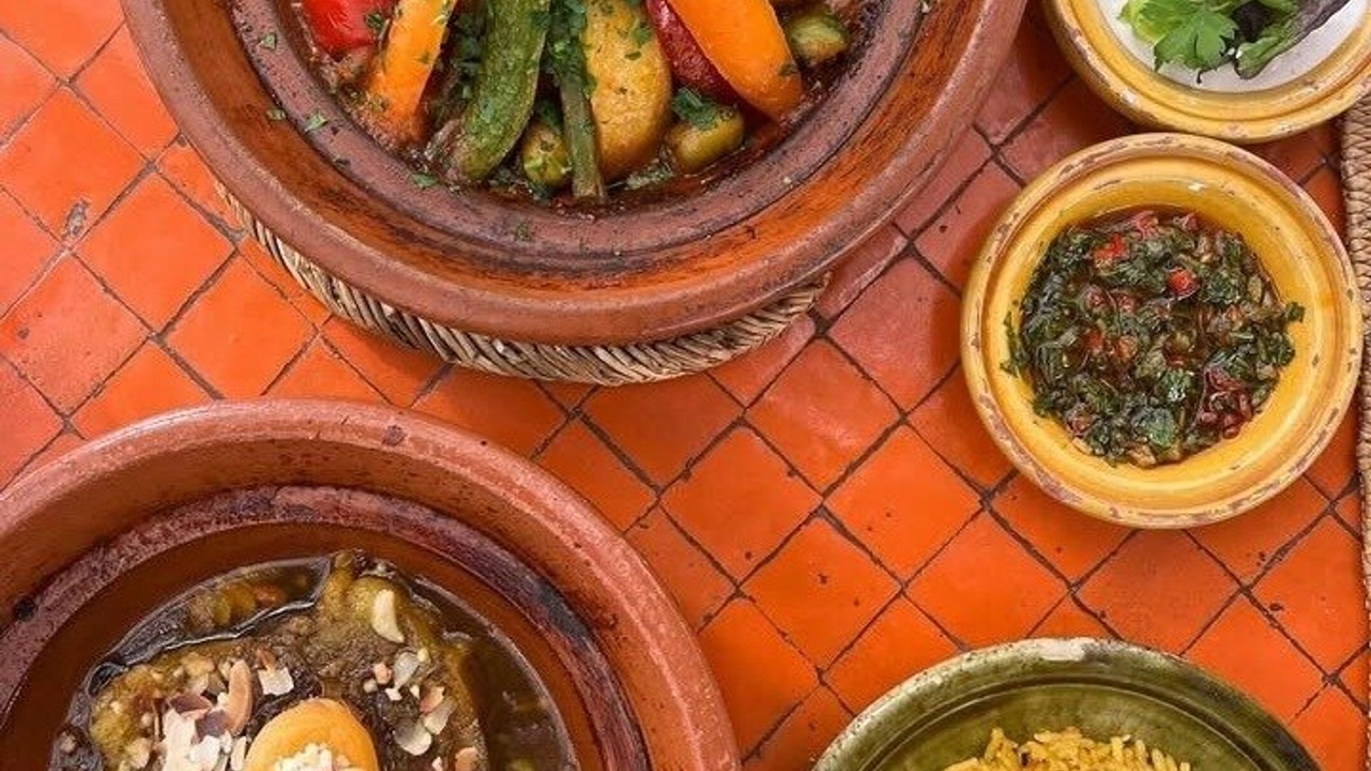 Dîner dans le désert d'Agafay avec promenade en chameau au départ de Marrakech Sunset Tour