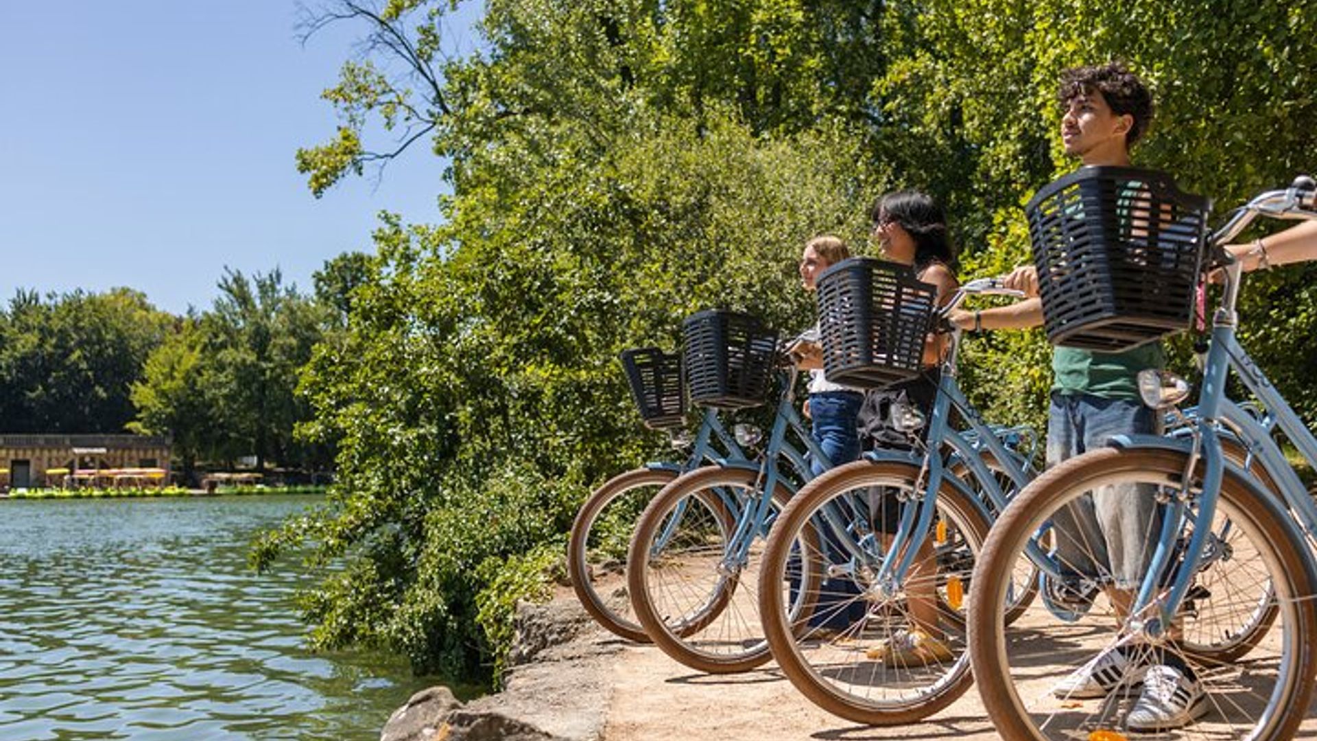 Excursion à vélo en ComhiC - 2h direction le parc de la Tête d'Or