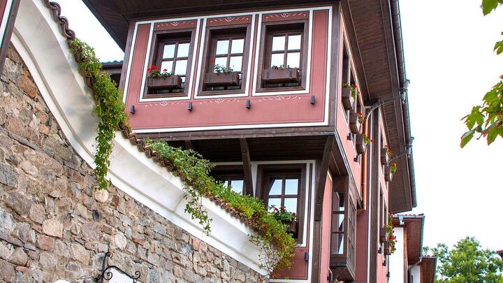 Plovdiv Small Group Full Day Guided Tour from Sofia