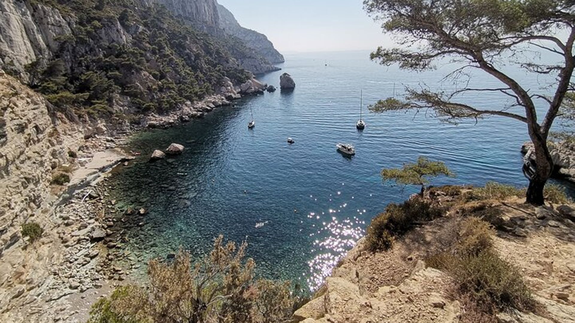 Hiking in the Calanques National park from Marseille