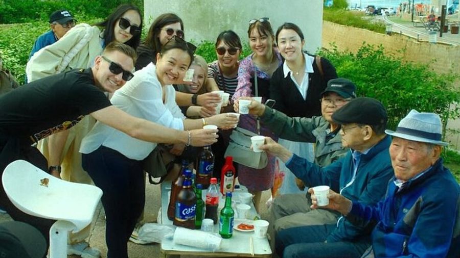 Busan: Half-Day Small-Group Walking Tour With Local Guide