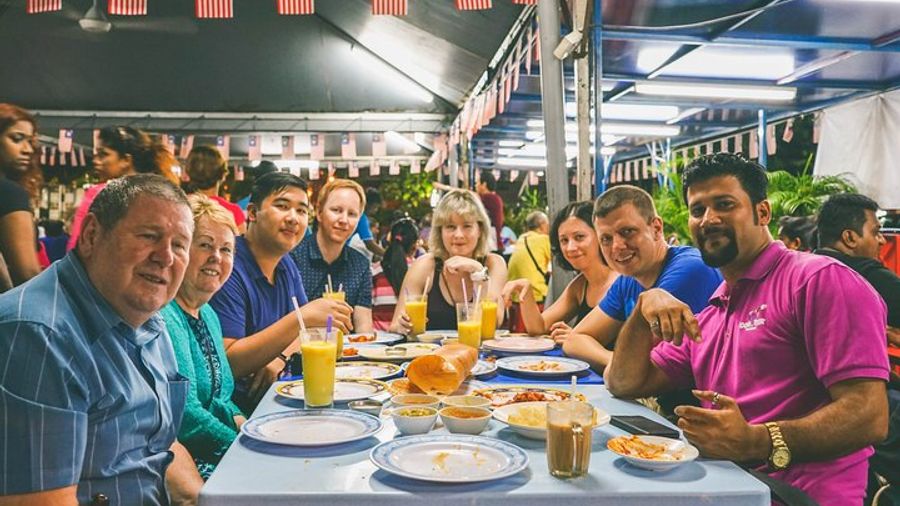 Kuala Lumpur: Street Food Small-Group Night Walking Tour