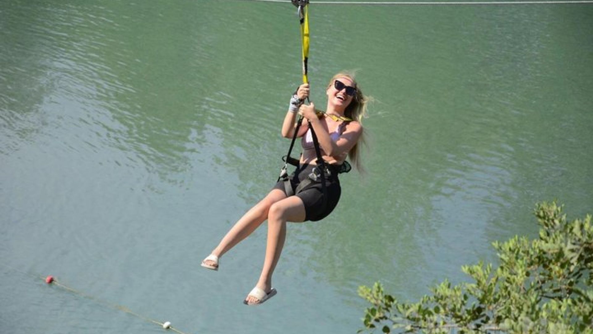 Paquete de aventura en Antalya: rafting, jeep, vehículo todo terreno, tirolesa, almuerzo