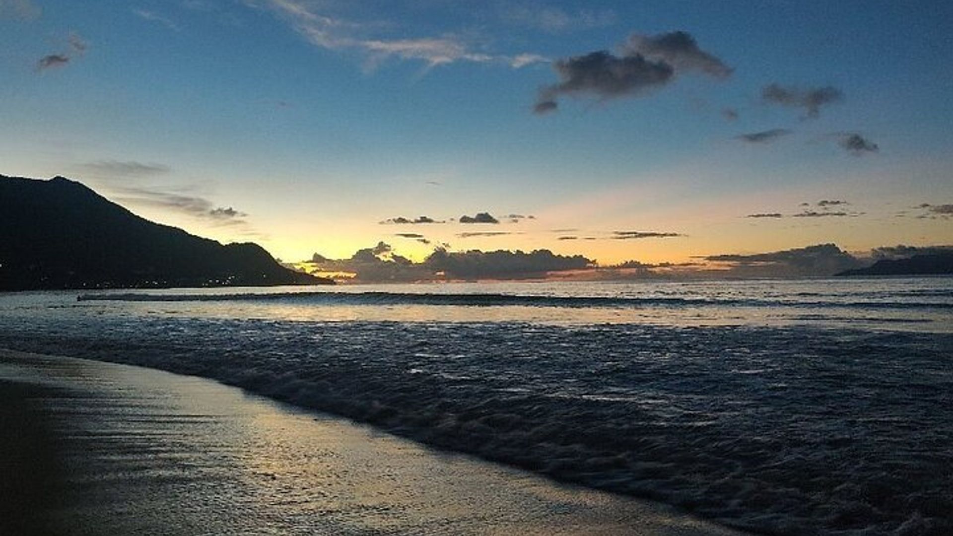 Seychelles Private One-Way Airport Transfer