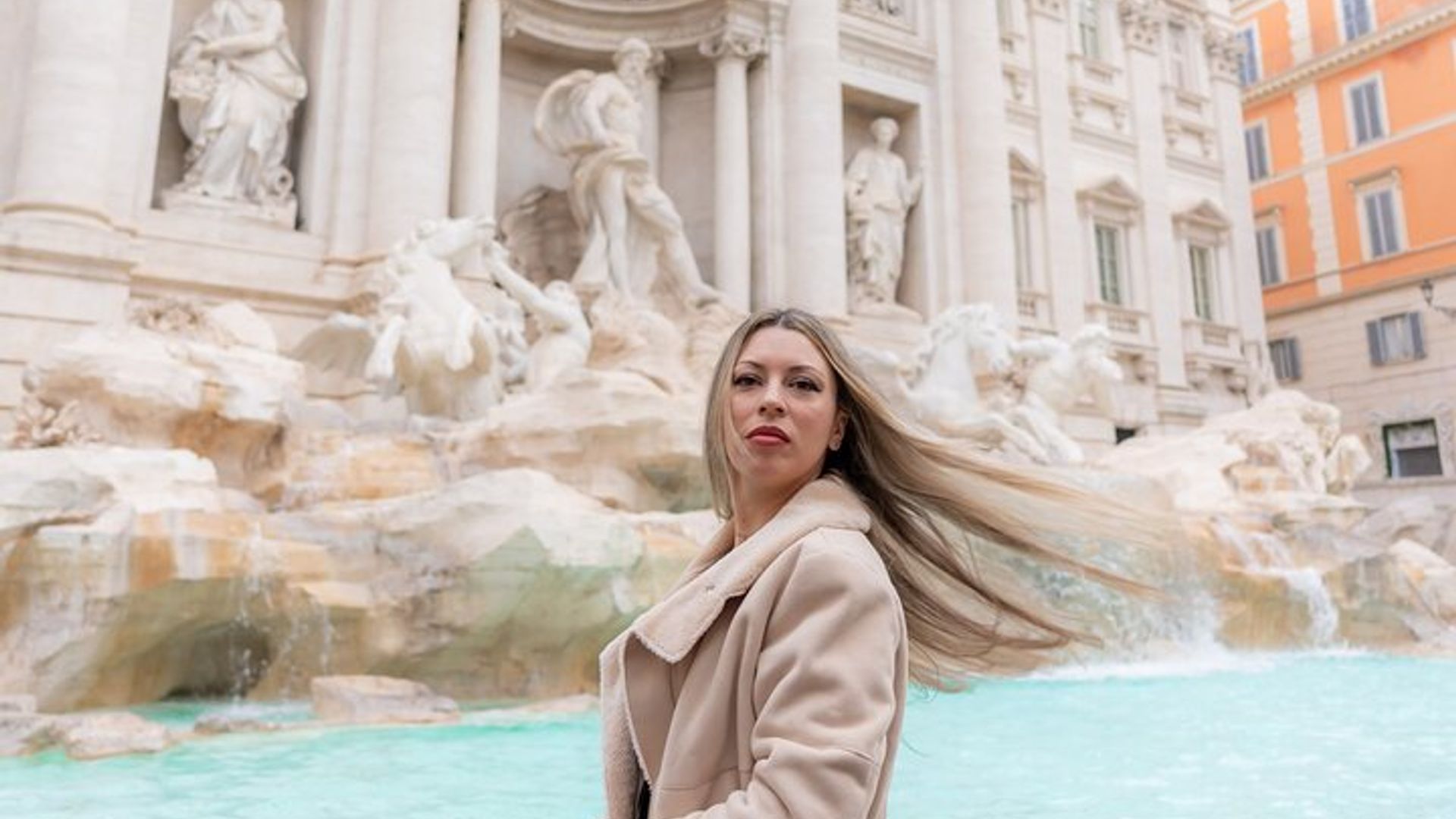 Rome Private Trevi Fountain Photoshoot Perfect for Proposals