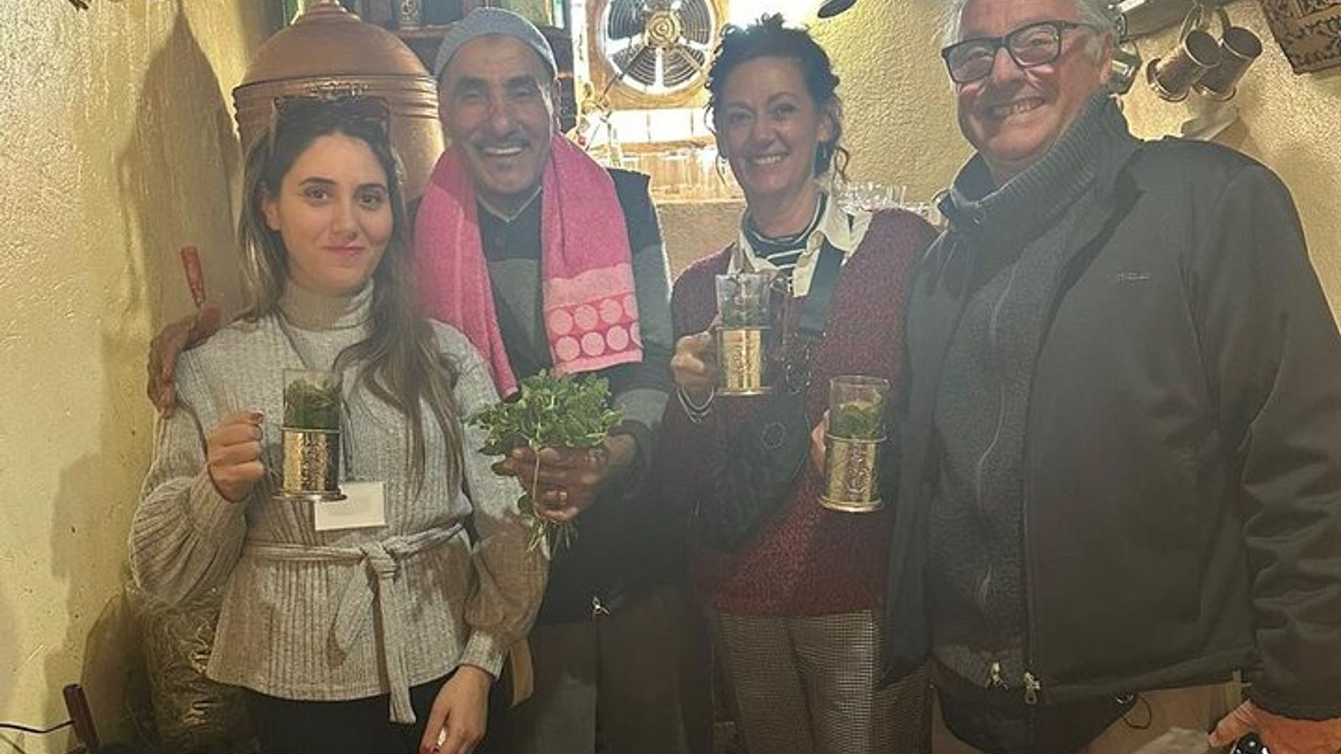 Merveilleuse excursion d'une journée à Fès : une visite guidée historique et culturelle