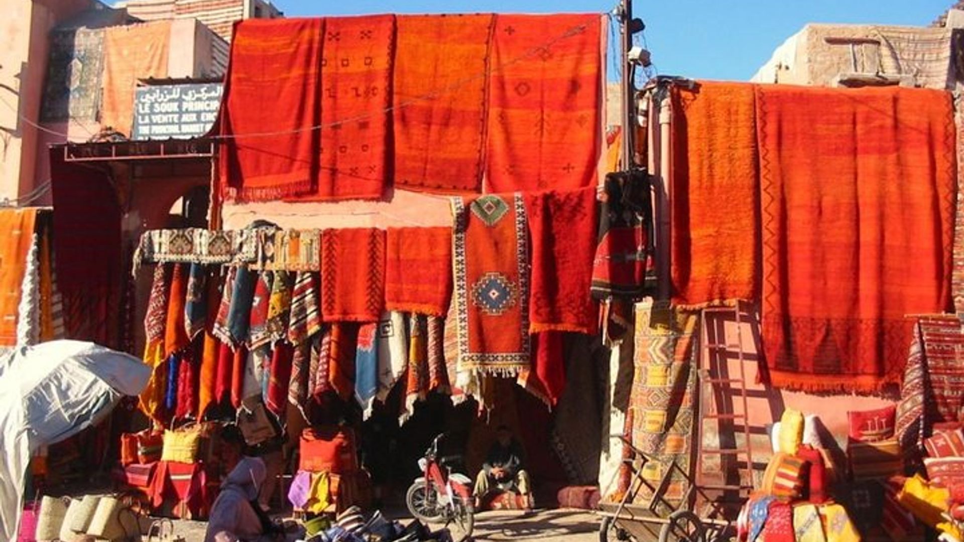 Marrakech Medina Walking tour with licenced guide