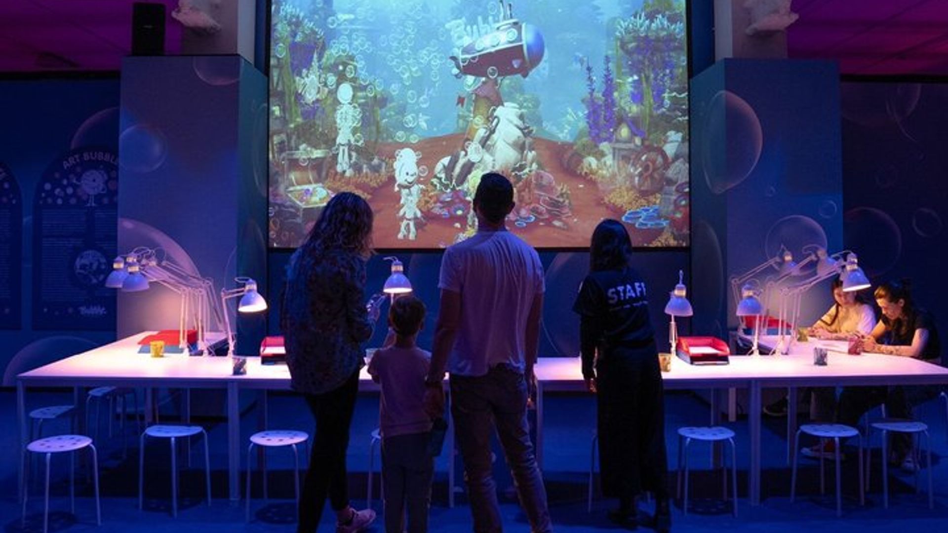 Bubble Planet Montreal : Experiencia interactiva digital inmersiva