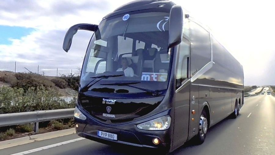 Paphos Small-Group Airport Shuttle Transfer