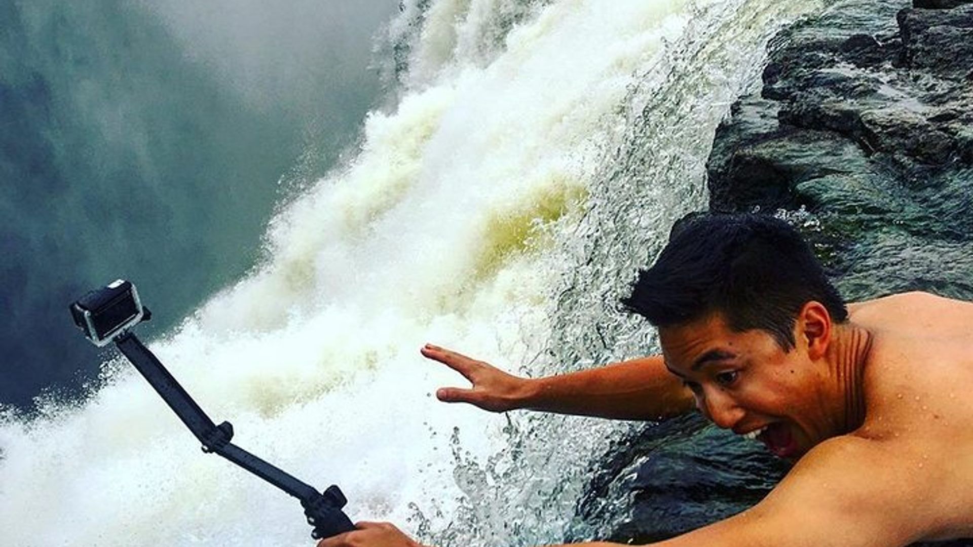 Victoria Falls Waterfall Tour from Zimbabwe