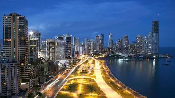 Panama City Highlights Tour with Miraflores Locks