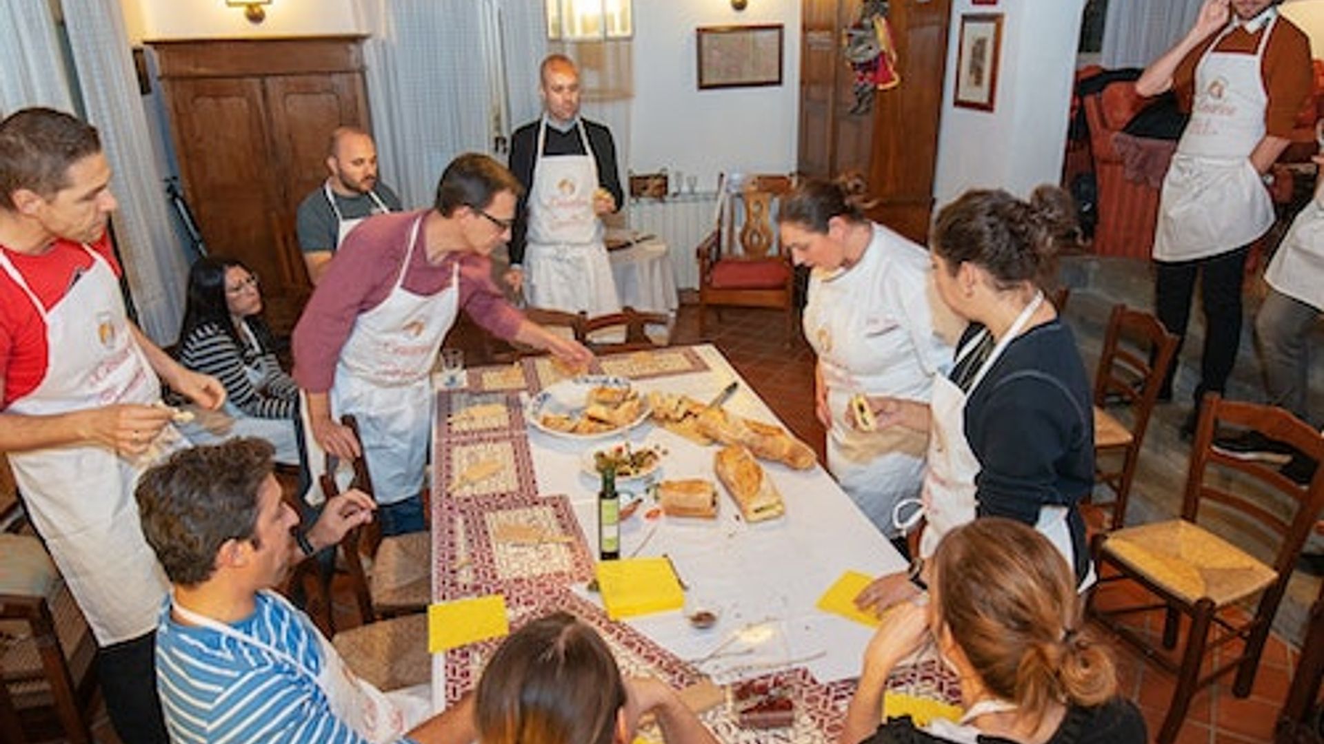 Florence: Pasta and Tiramisu Cooking Class
