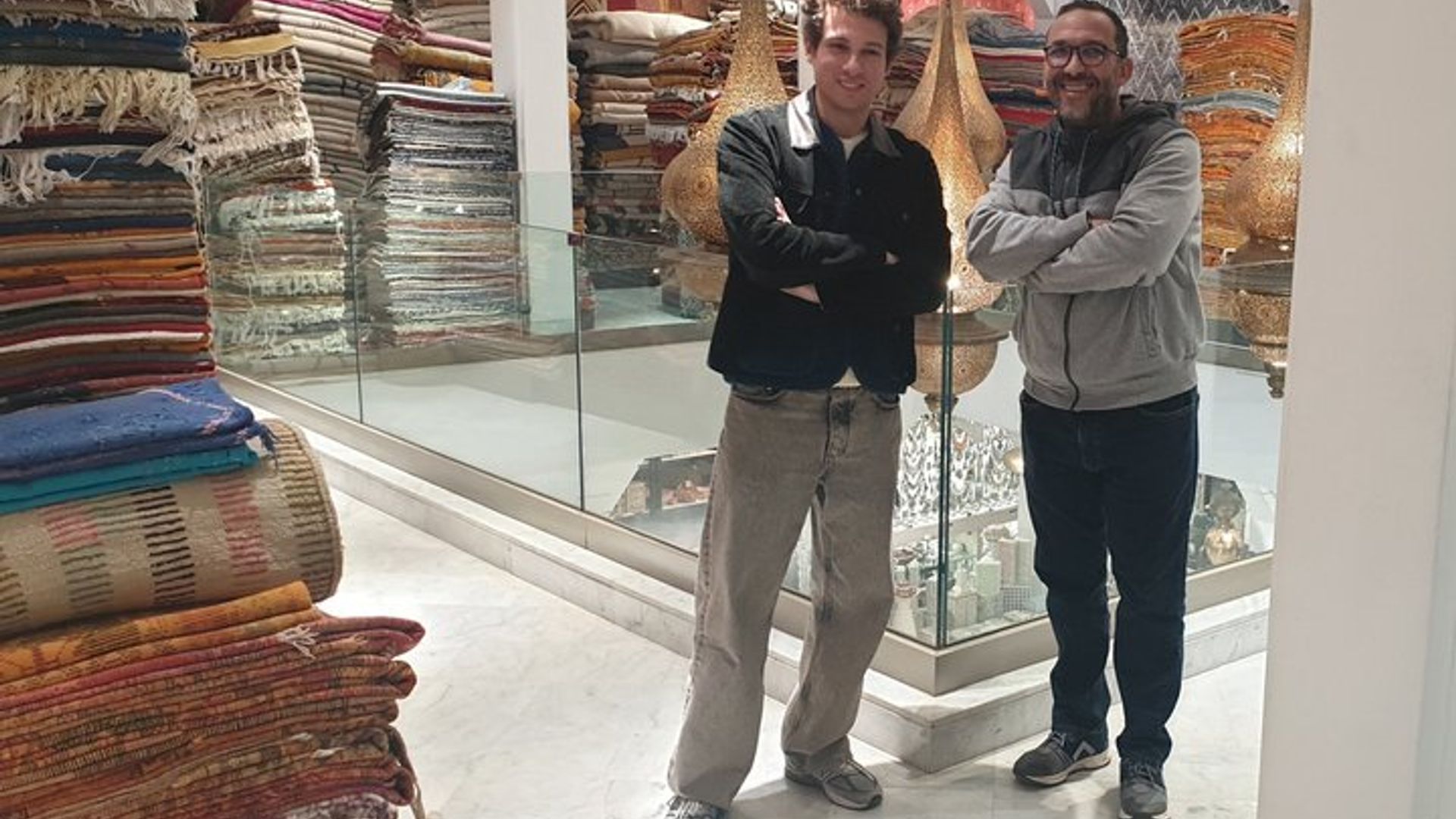 Premium Shopping Tour Carpet & Argan